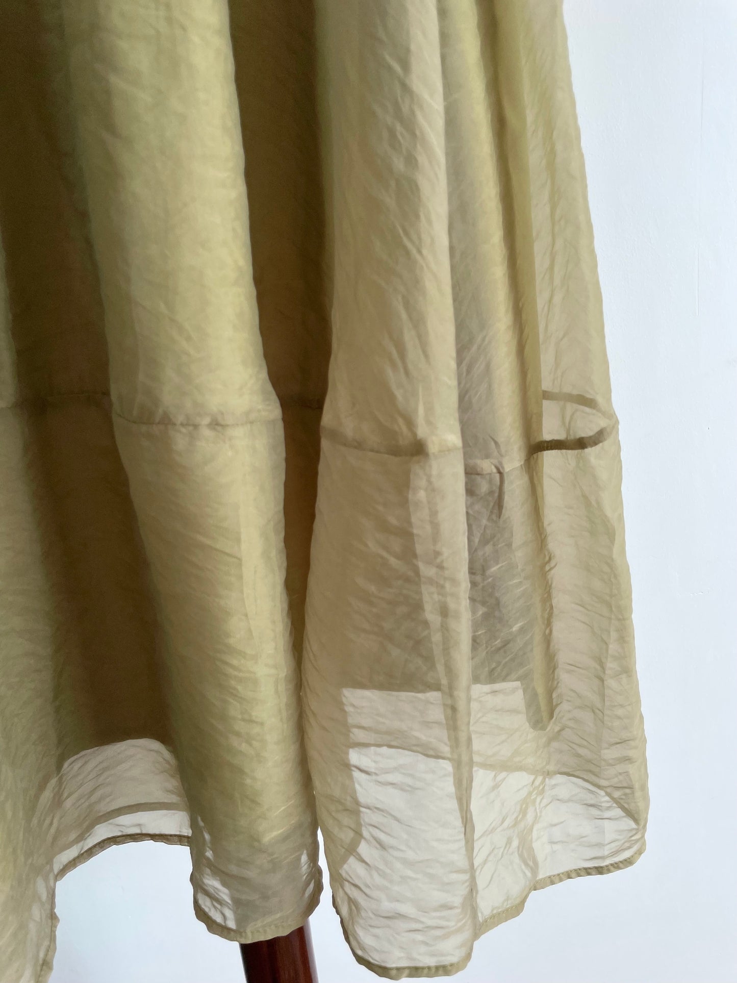 Gold Vintage Skirt-Waist 24 to 30