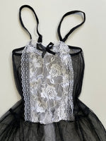 Load image into Gallery viewer, Lingerie-Bust 28