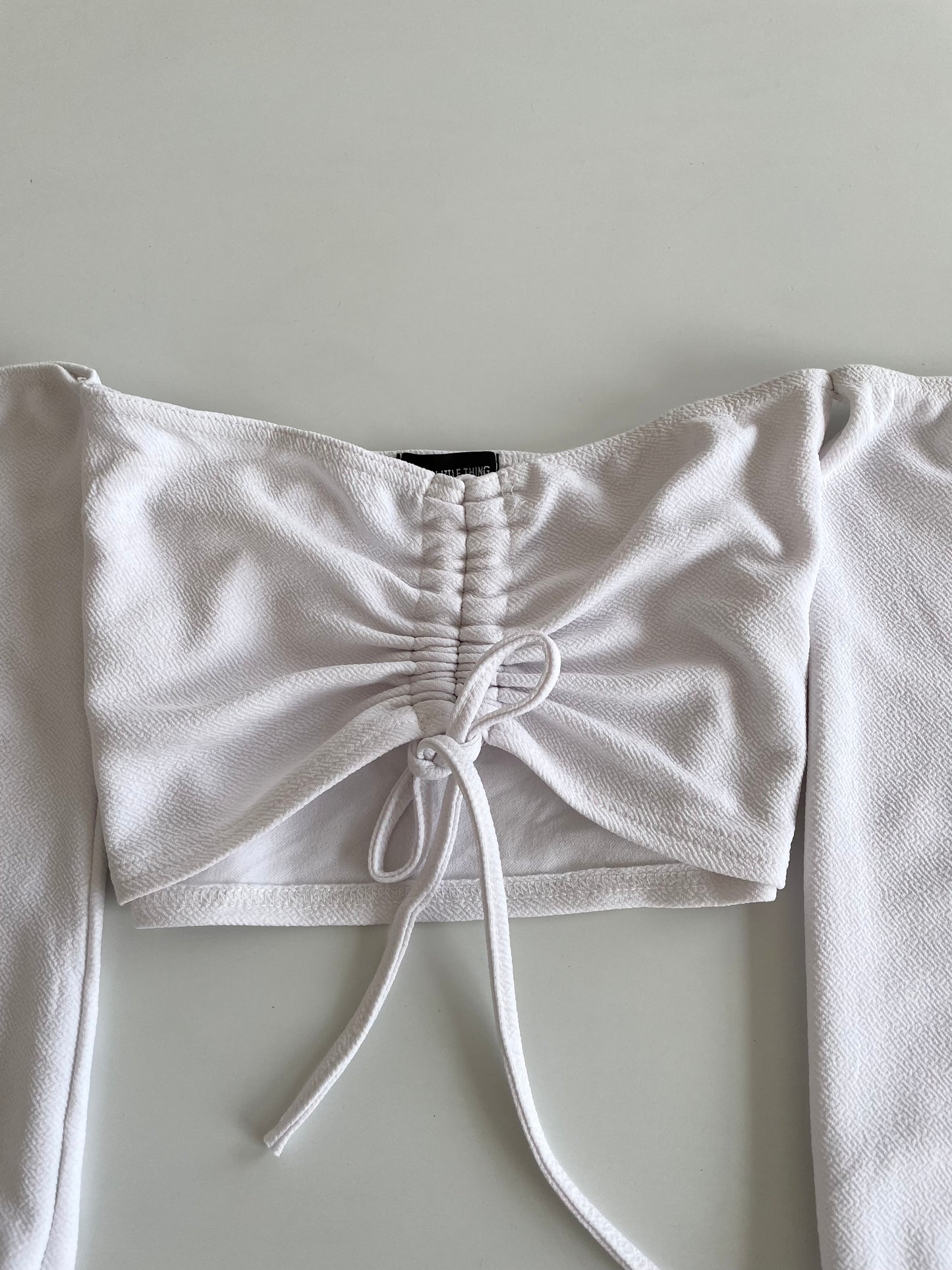 Pretty Little Thing Top-Bust 32