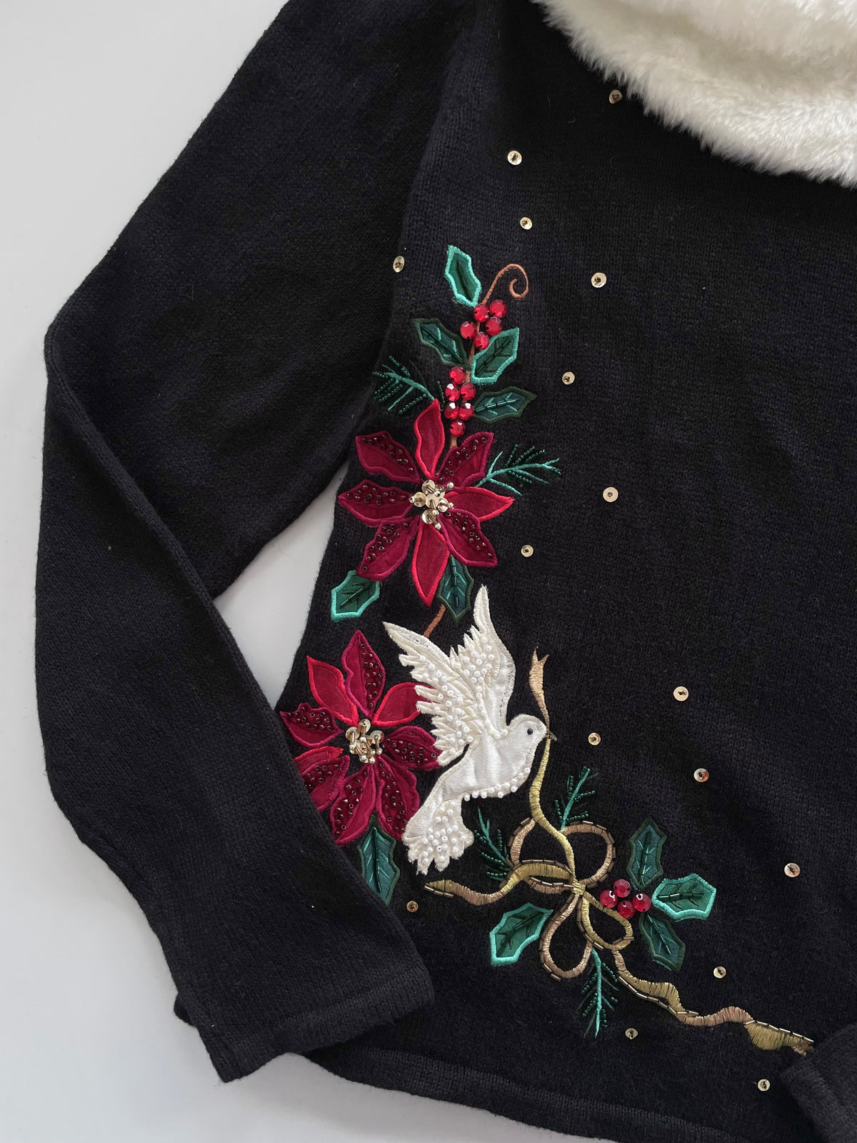 Heirloom Collectibles Embroidered Sweater-Bust 42