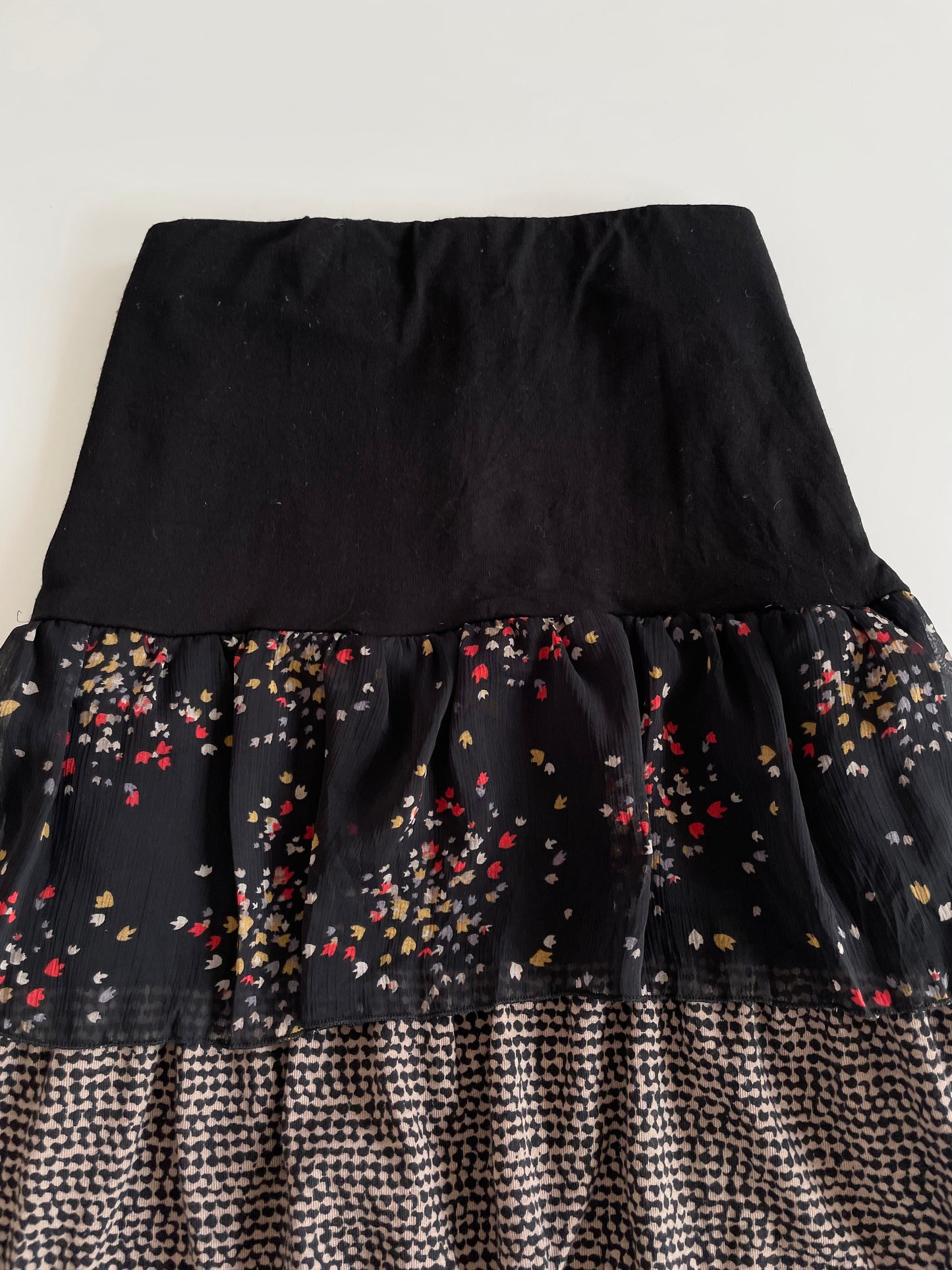 Amour Vintage Lace Skirt-Waist 32 to 34