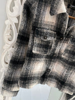 Load image into Gallery viewer, Only Super Thick Shacket-Chest 34