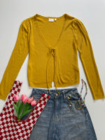 Load image into Gallery viewer, Vila Front Knot Top-Bust 36 to 38