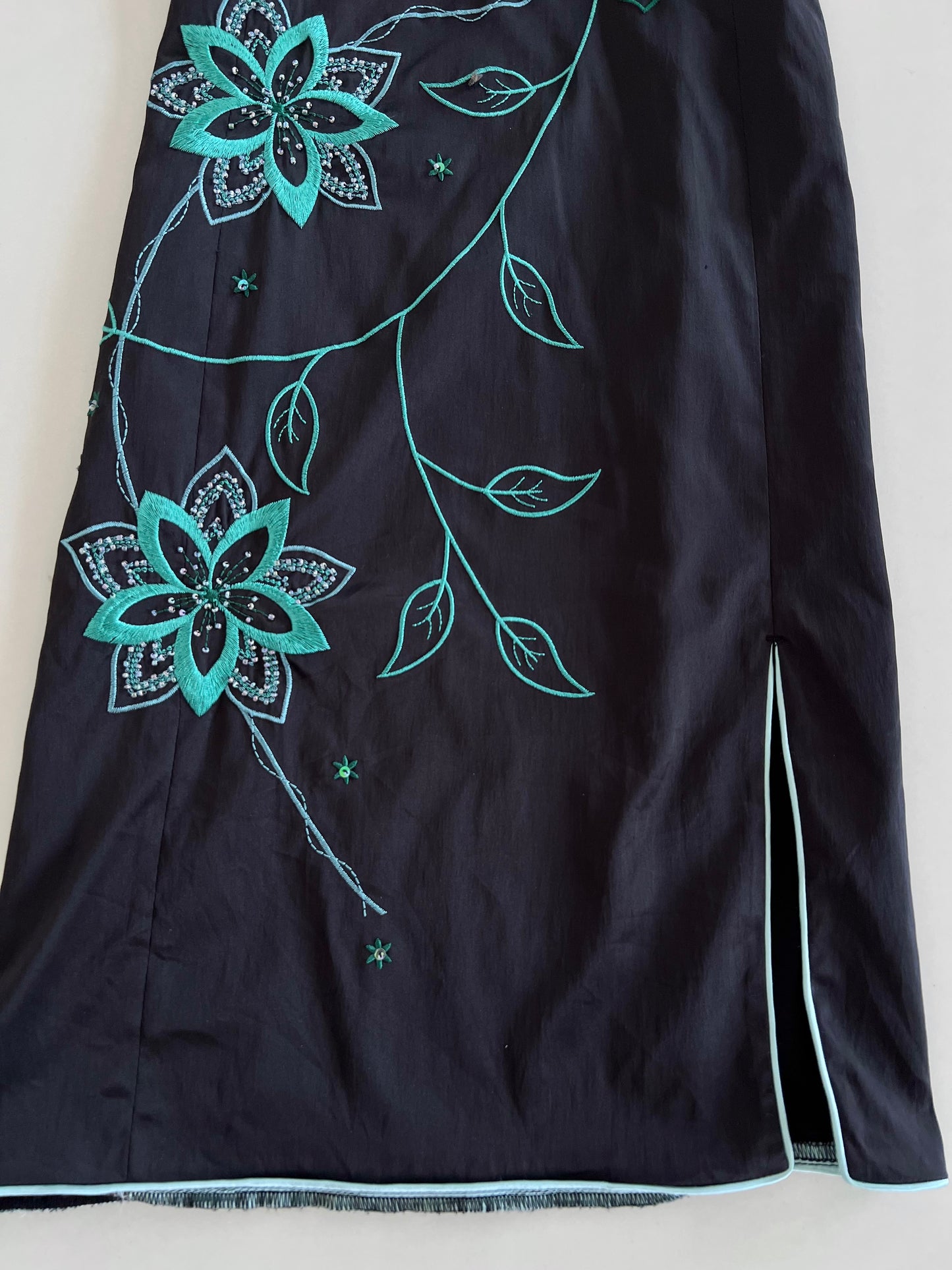 Jane Norman Embroidered Dress-Bust 30