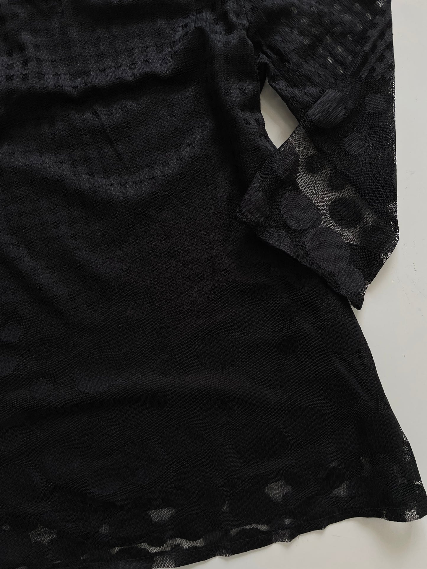 BLACK NET LINED TOP - BUST 36