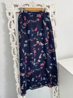 Load image into Gallery viewer, Kathy Ireland Skirt-Waist 34