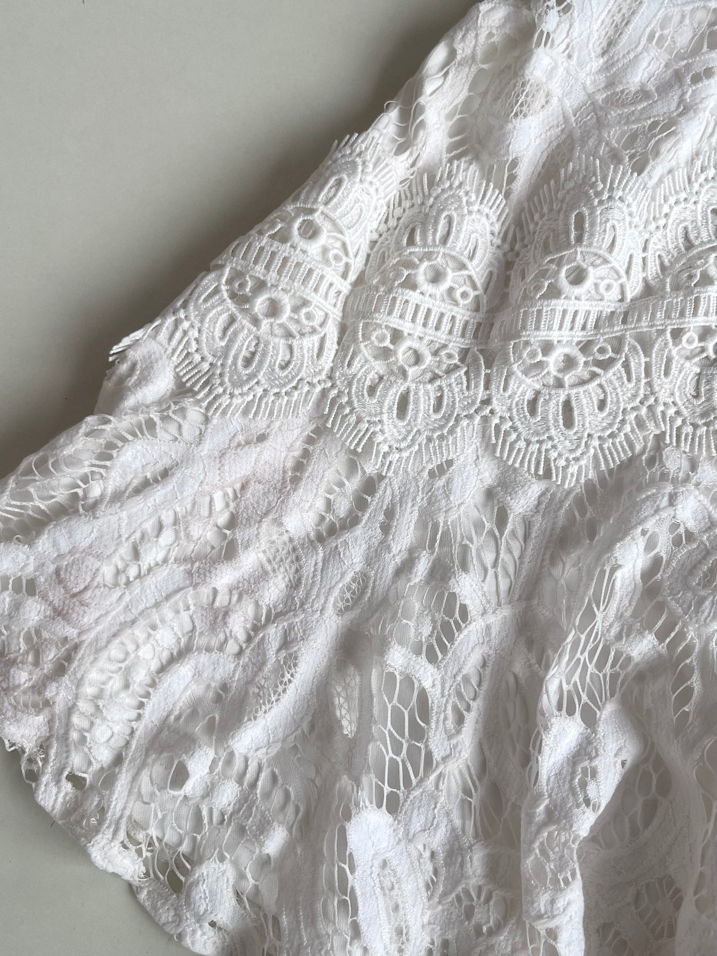 Saints Secrets Lacy Dress-Bust 32