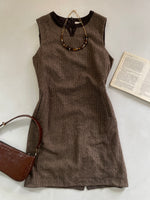 Load image into Gallery viewer, BCBG Tweed Dress-Bust 40