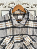 Load image into Gallery viewer, Cisono Thick Warm Shacket-Chest 50