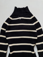 Load image into Gallery viewer, Stradivarius Pre Winter Top-Bust 28 to 32