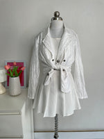 Load image into Gallery viewer, ICE WHITE SOFT VINTAGE SHIRT/BLAZER - BUST 42