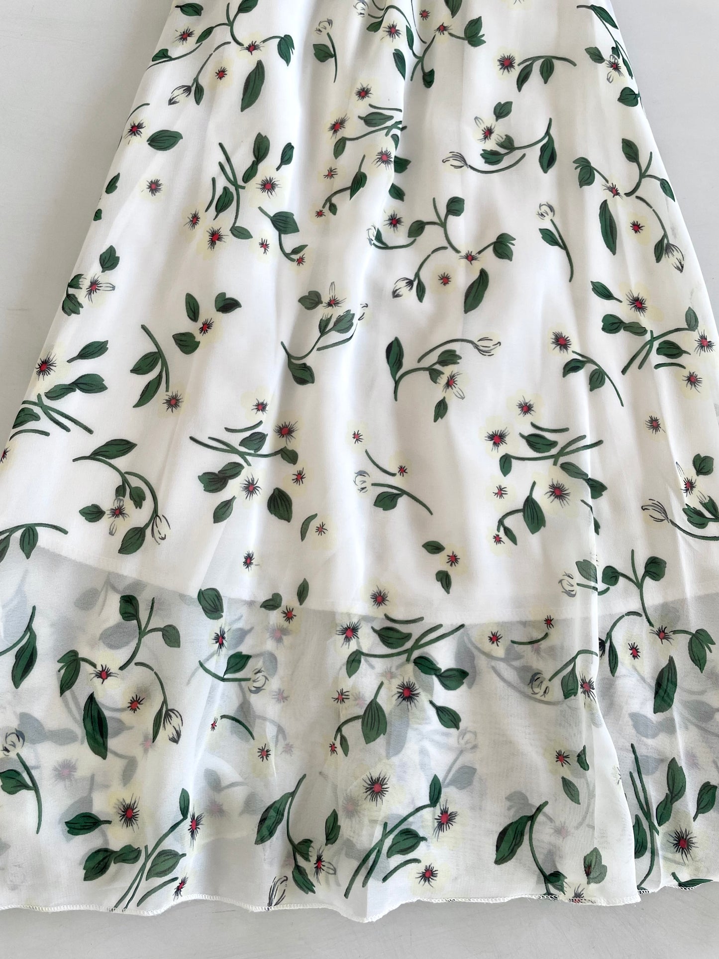 Floral White Skirt-Waist 26 to 30