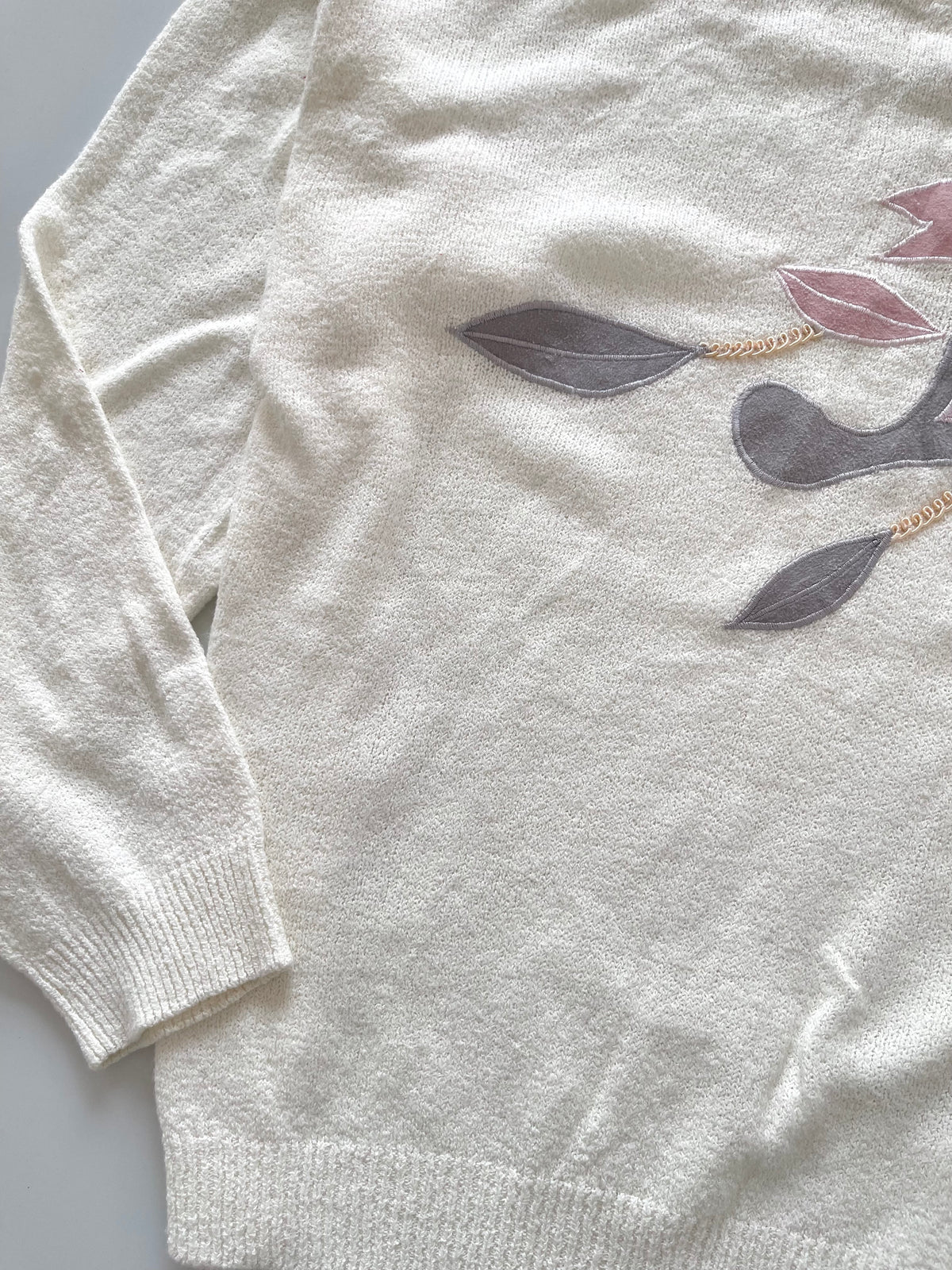 Embroidered Sweater-Bust 46