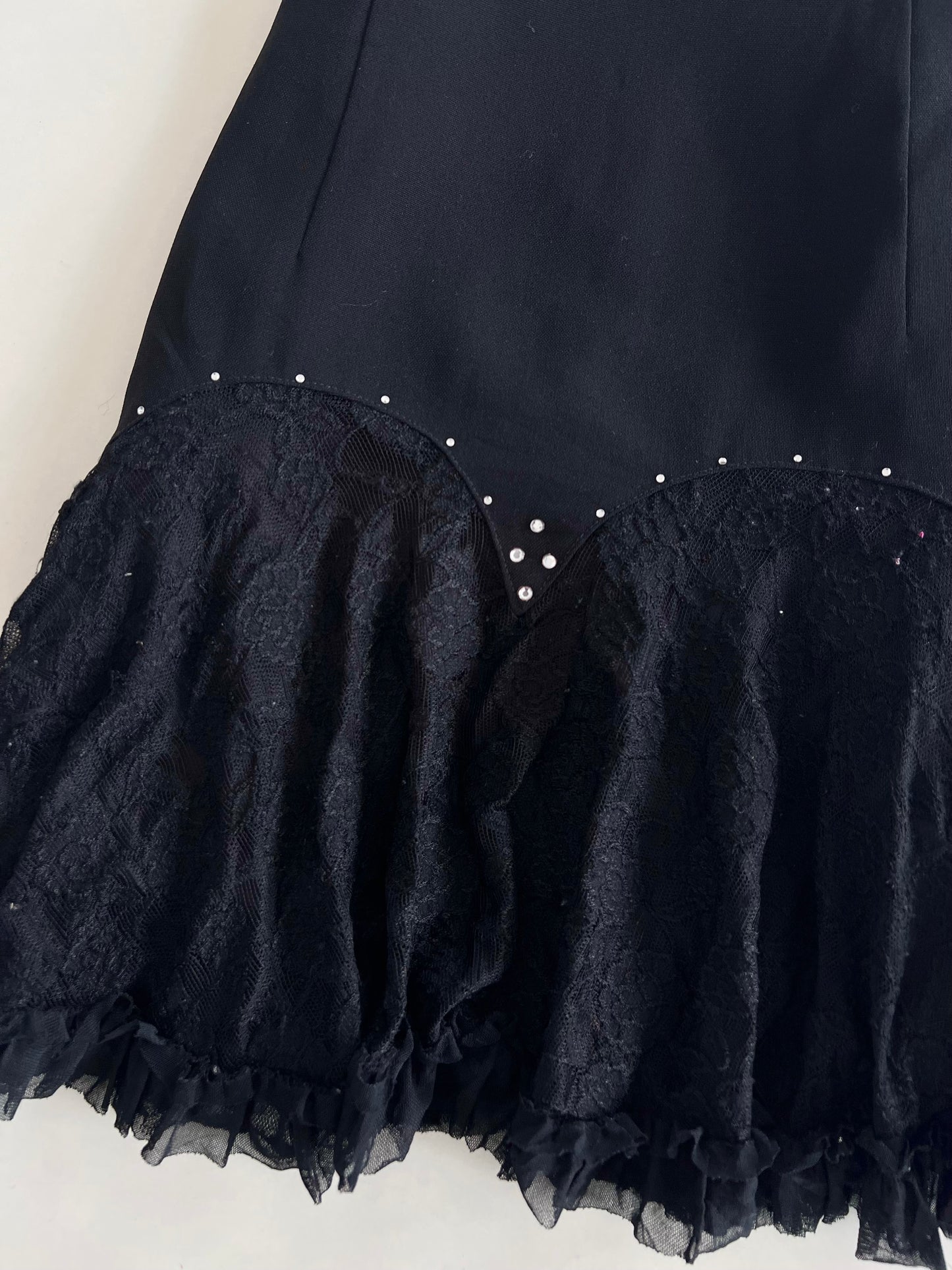 Lacy Vintage Skirt-Waist 30