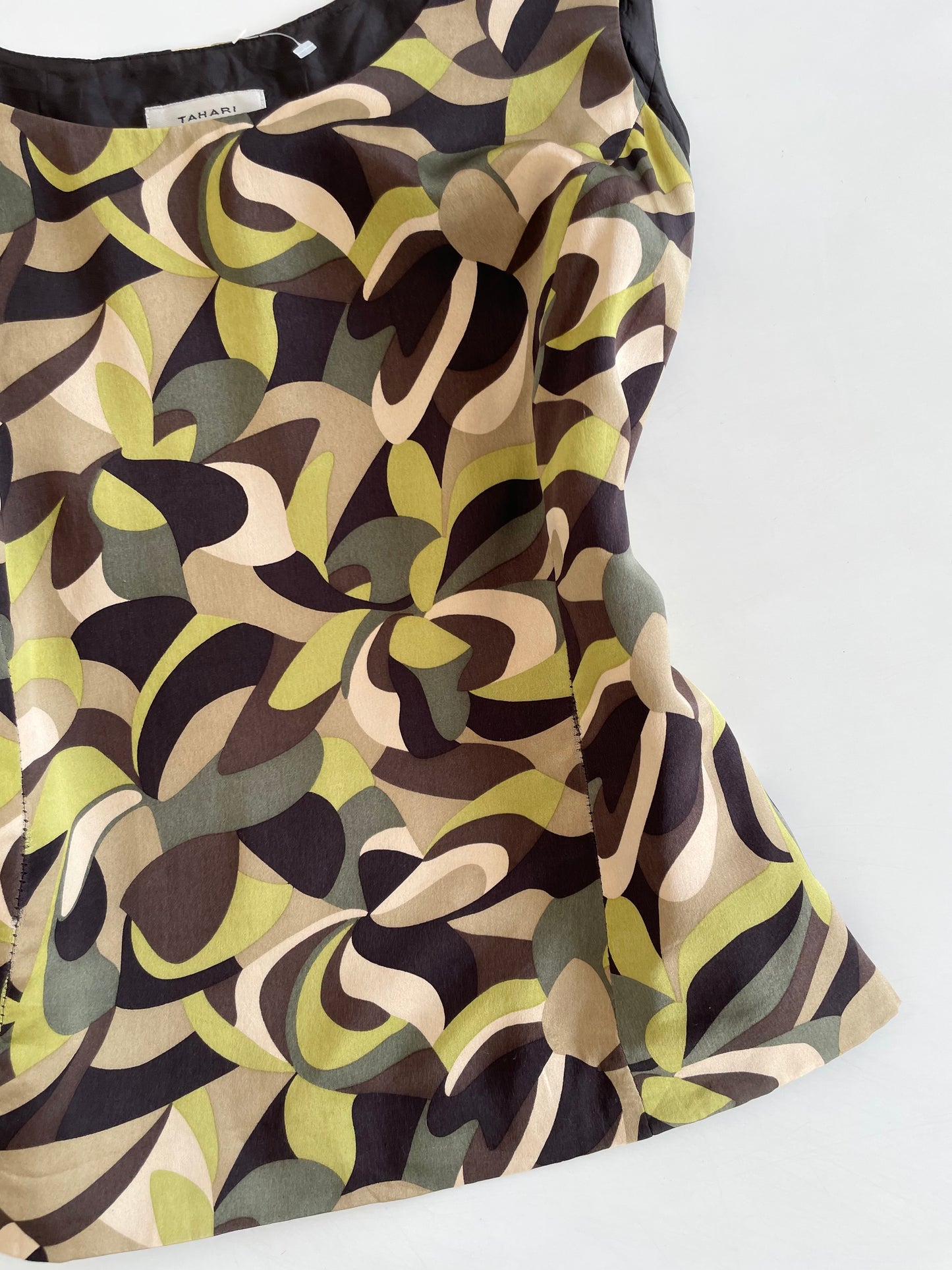 Tahari 100%Silk Top-Bust 42