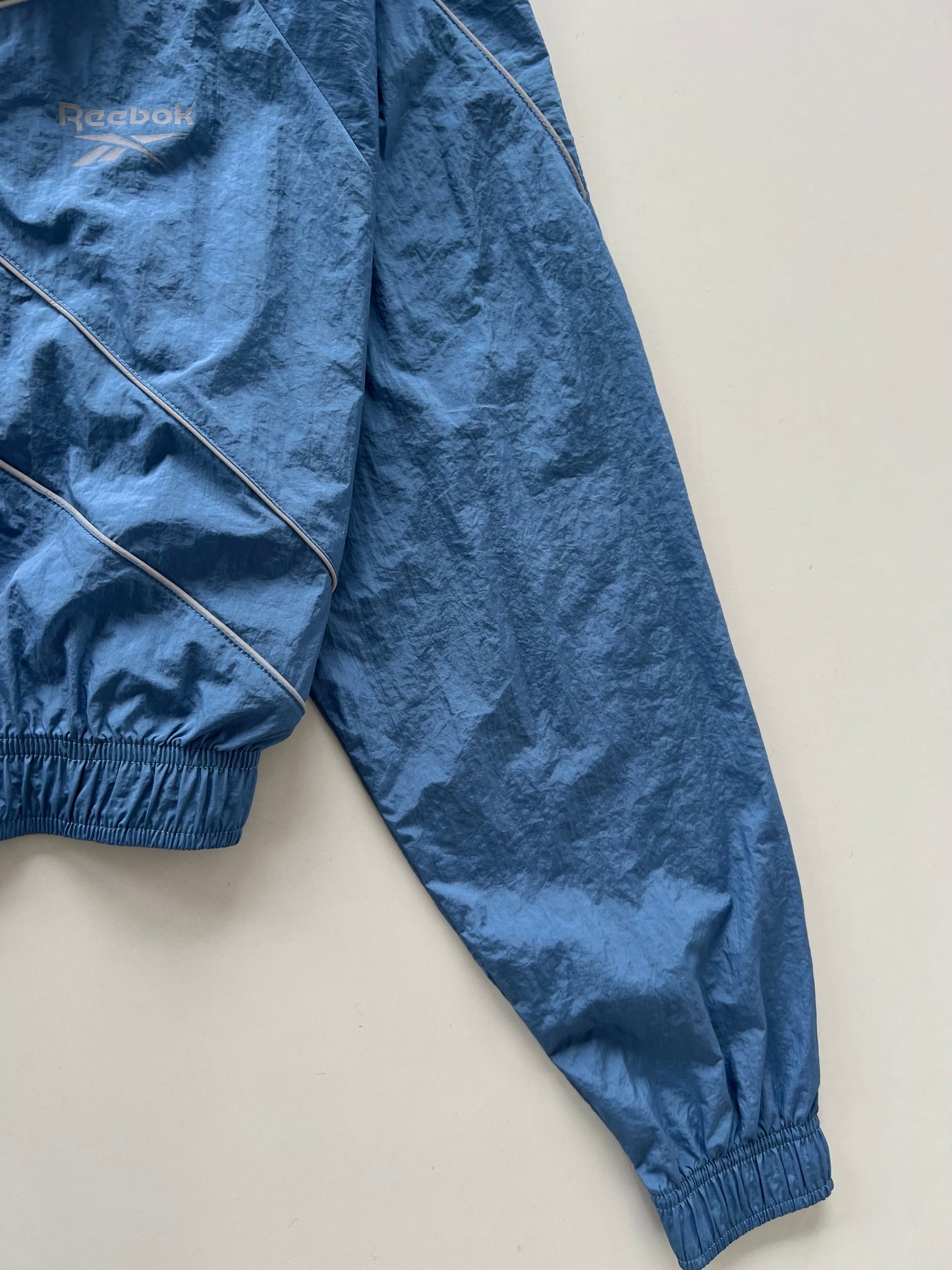 Reebok Vintage Zipper-Bust 40