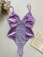 Load image into Gallery viewer, Pretty Little Thing Lace Bodysuit - Bust 34