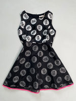 Load image into Gallery viewer, Tagged Dress-Bust 32