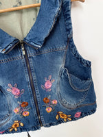 Load image into Gallery viewer, Embroidered Denim Vest-Bust 38