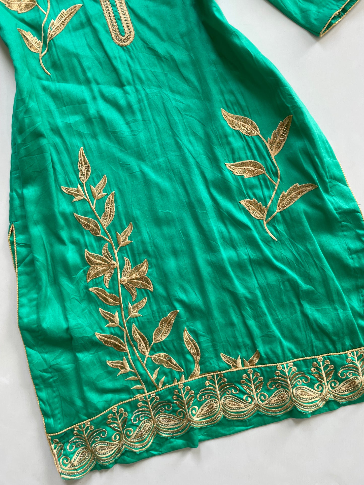 Embroidered Kurta-Bust 34