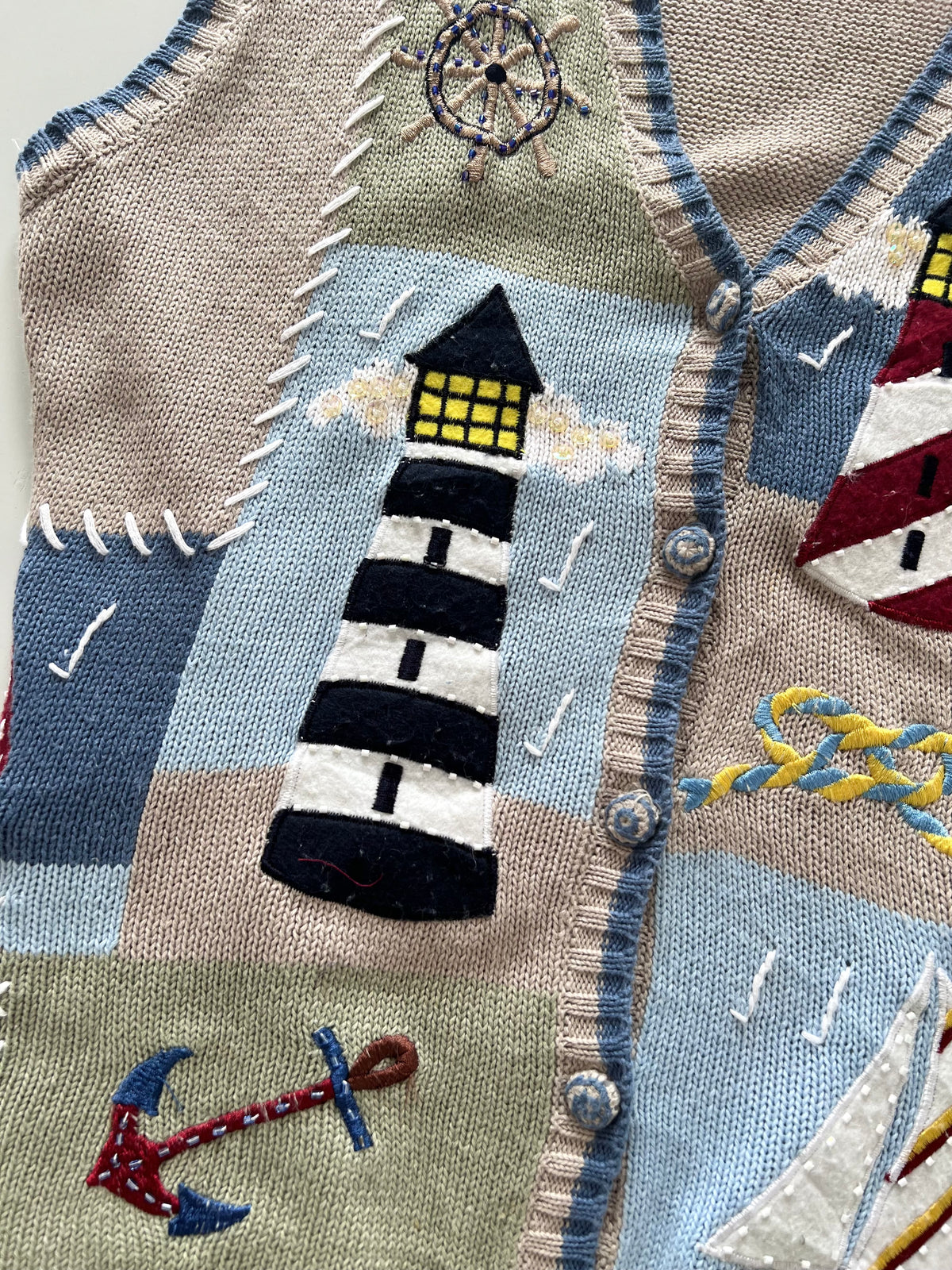 Bobbie Brooks Embroidered Sweater Vest-Bust 42
