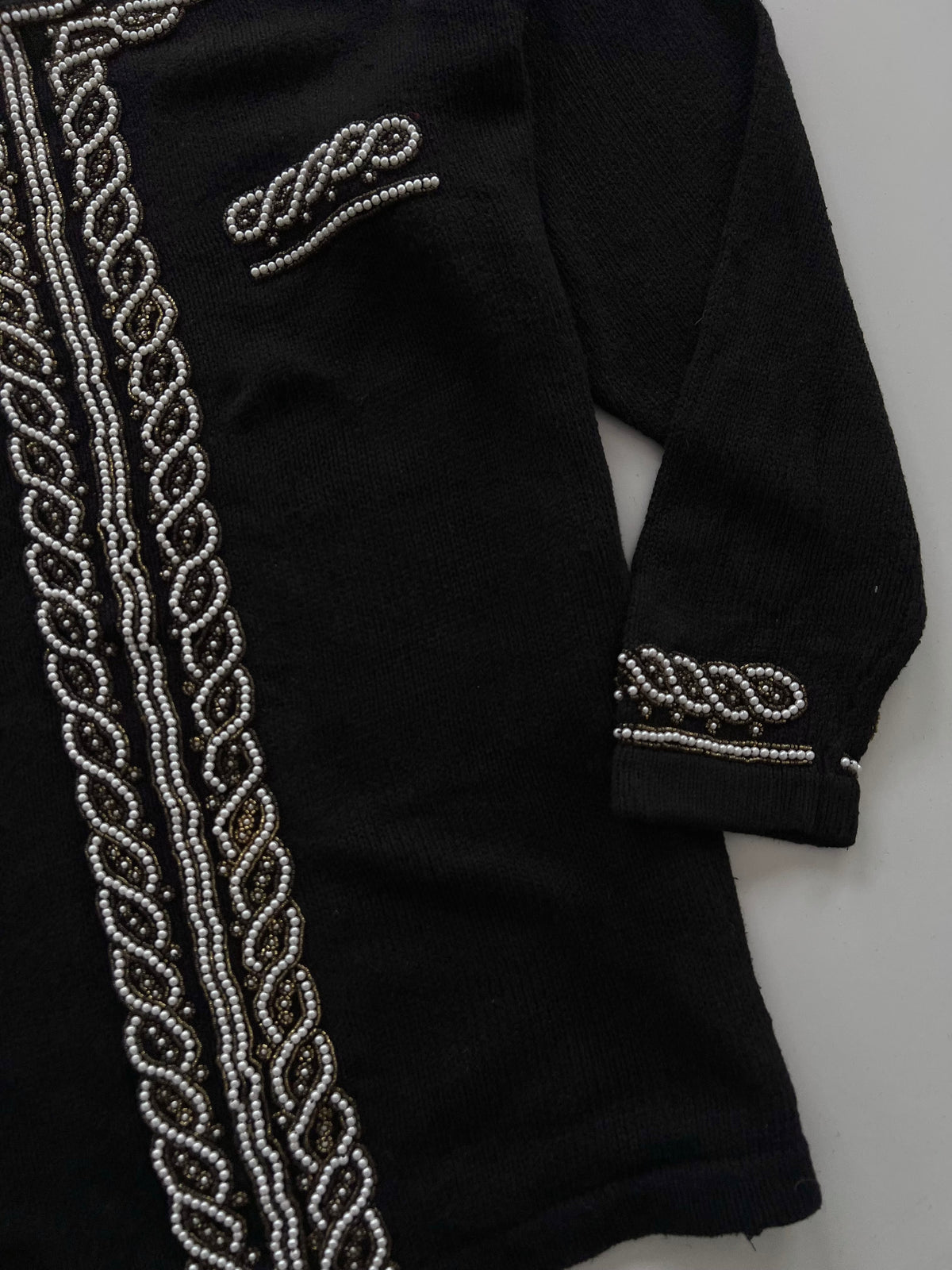 Victoria Harbour Embroidered Cardigan Sweater-Bust 44