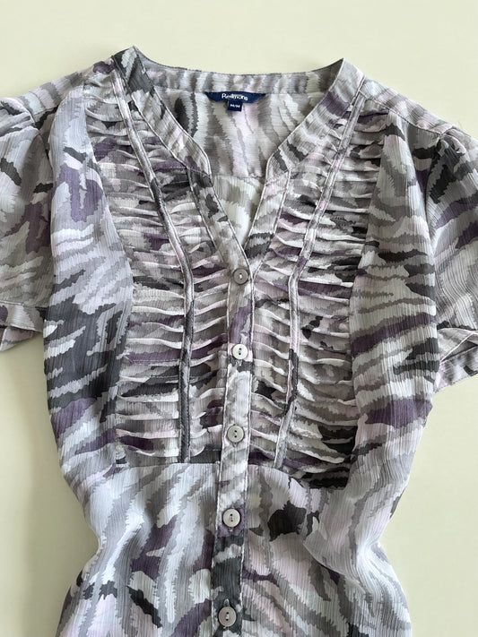 Reitmans Sheer Vintage Shirt-Bust 38