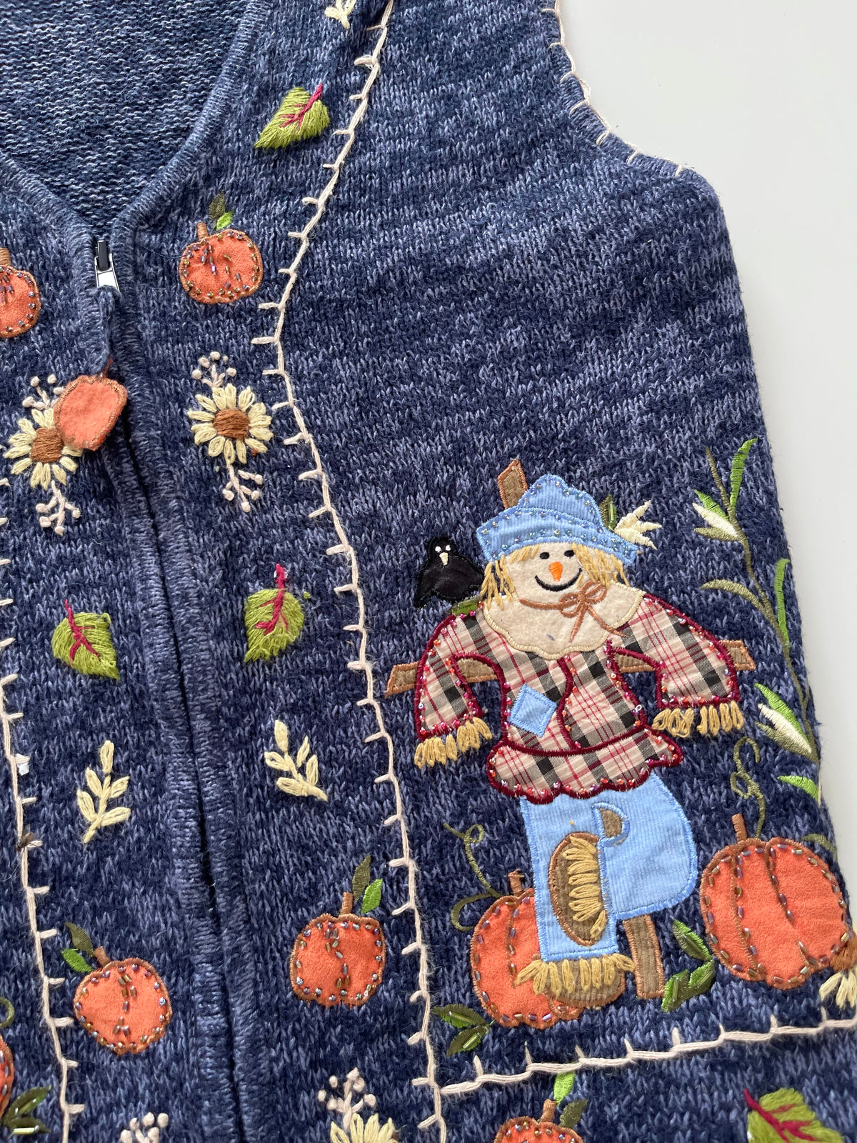 White Stag Embroidered Christmas Vest Zipper -Bust 44