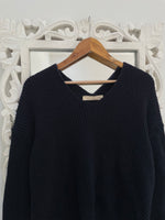 Load image into Gallery viewer, Chunky Sweater-Bust 50