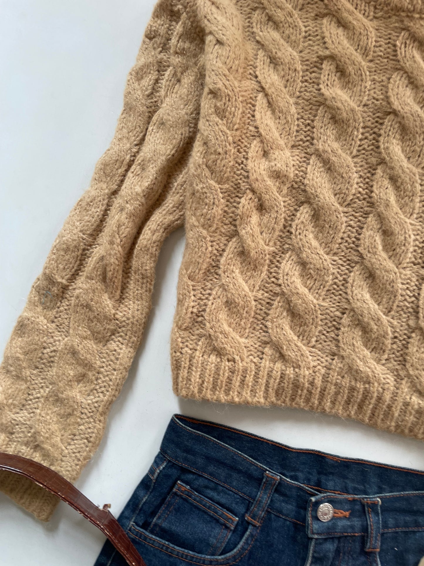 Chunky Pinterest Sweater-Chest 40