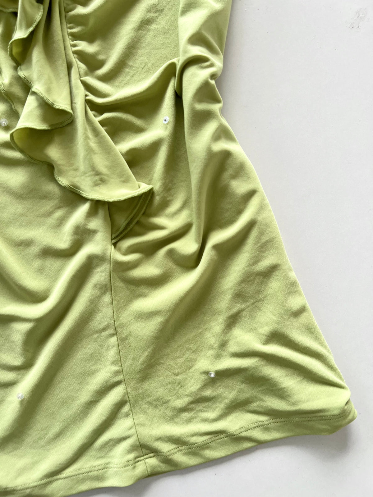 Jones Ruffle Studio Top-Bust 48 to 50