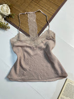 Load image into Gallery viewer, Hunkmöller Lace Top-Bust 34