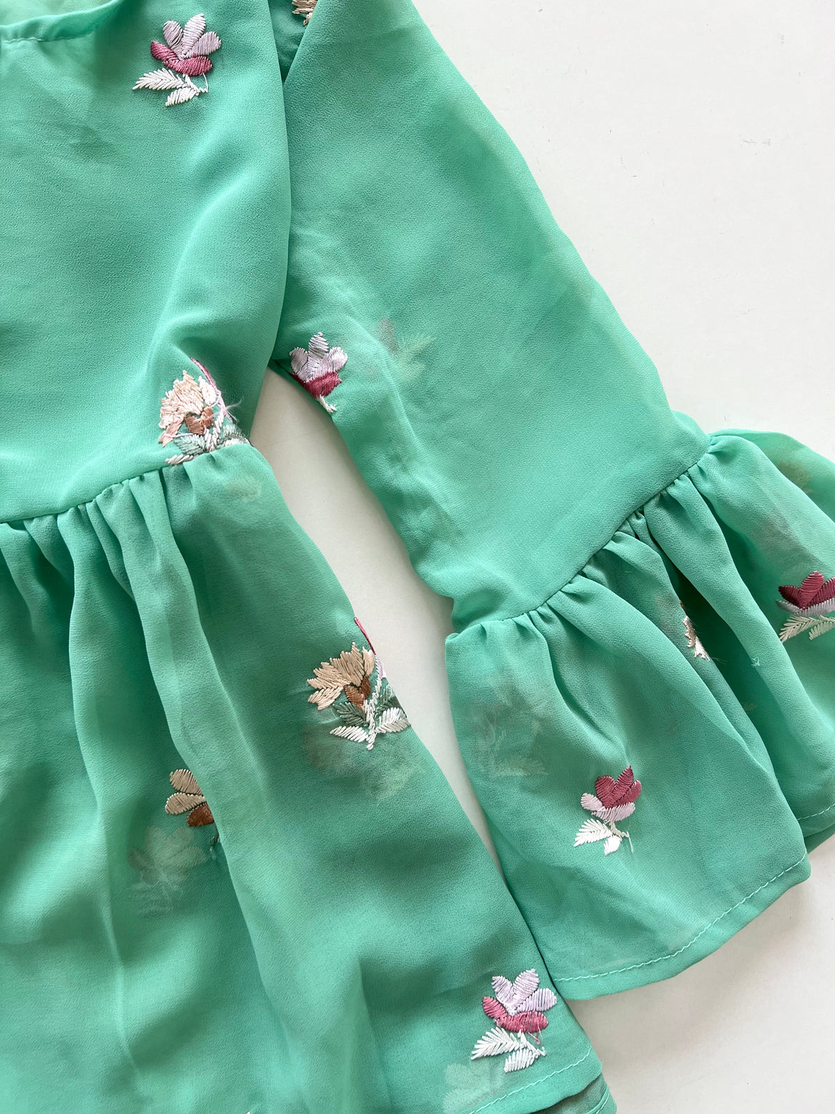 Vintage Embroidered Top-Bust 34