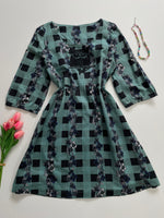 Load image into Gallery viewer, Dress-Bust 36