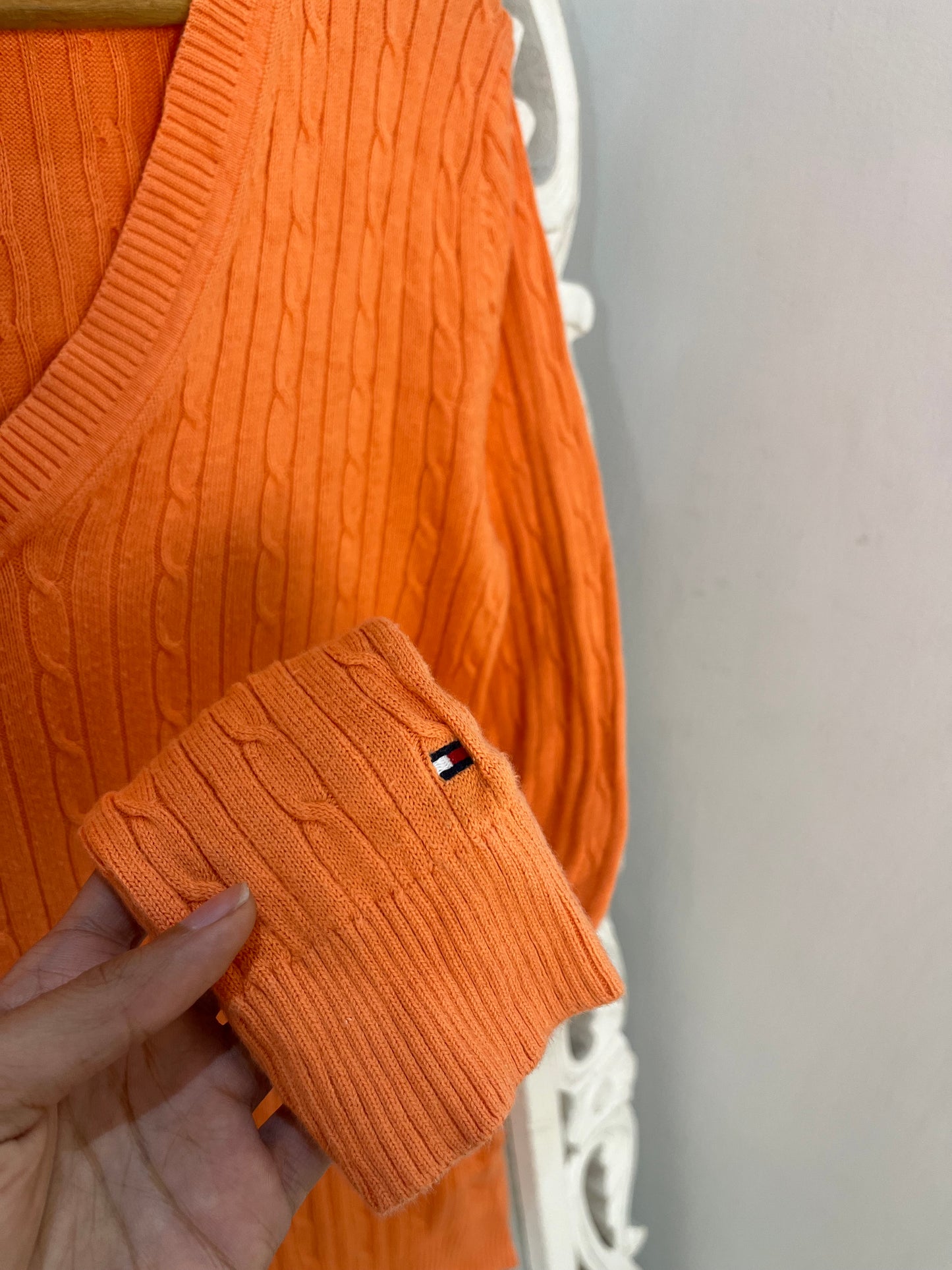 Vintage Tommy Hilfiger Sweater-Chest 34 to 36