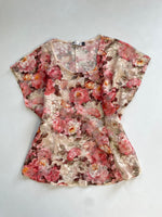 Load image into Gallery viewer, Lace Top-Bust 48