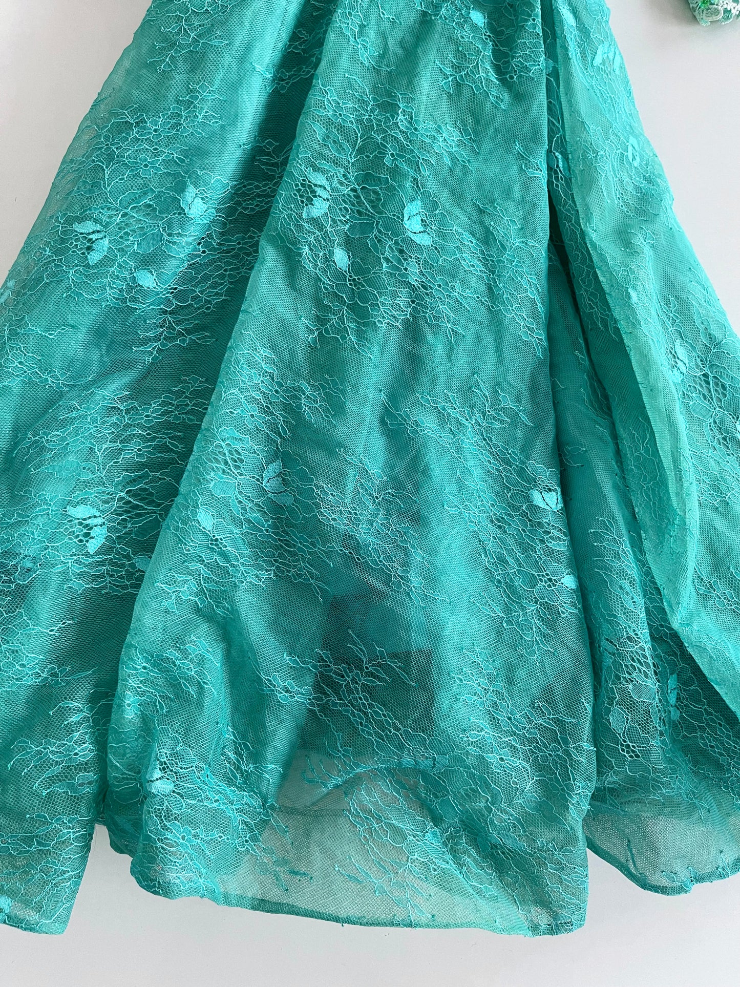 Vintage Embroidered Dress-Bust 36 to 38