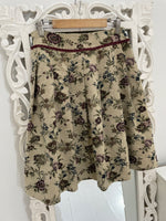 Load image into Gallery viewer, Bloomsbury Vintage Jacquard Skirt -waist 28