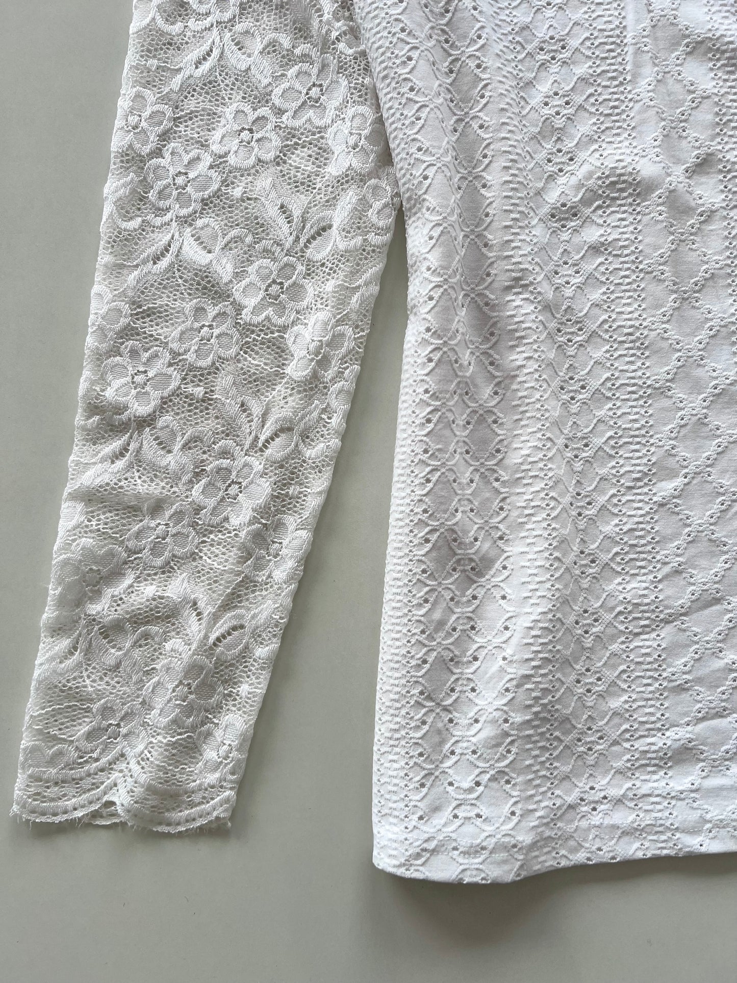 Lace White Top-Bust 40 to 42