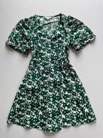 Load image into Gallery viewer, Urban Revivo Dress-Bust 30 to 32