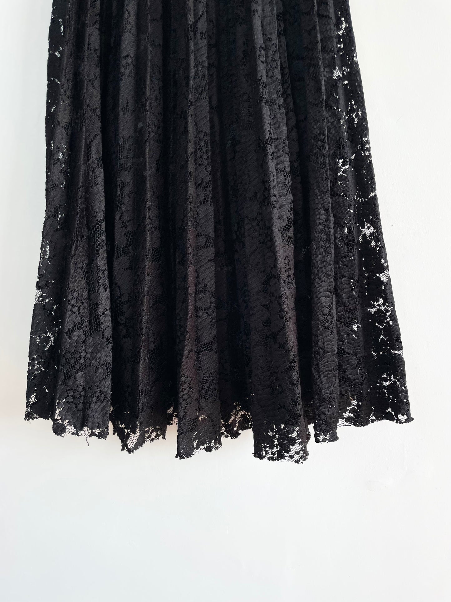 Lace Black Skirt-Waist 24 to 26