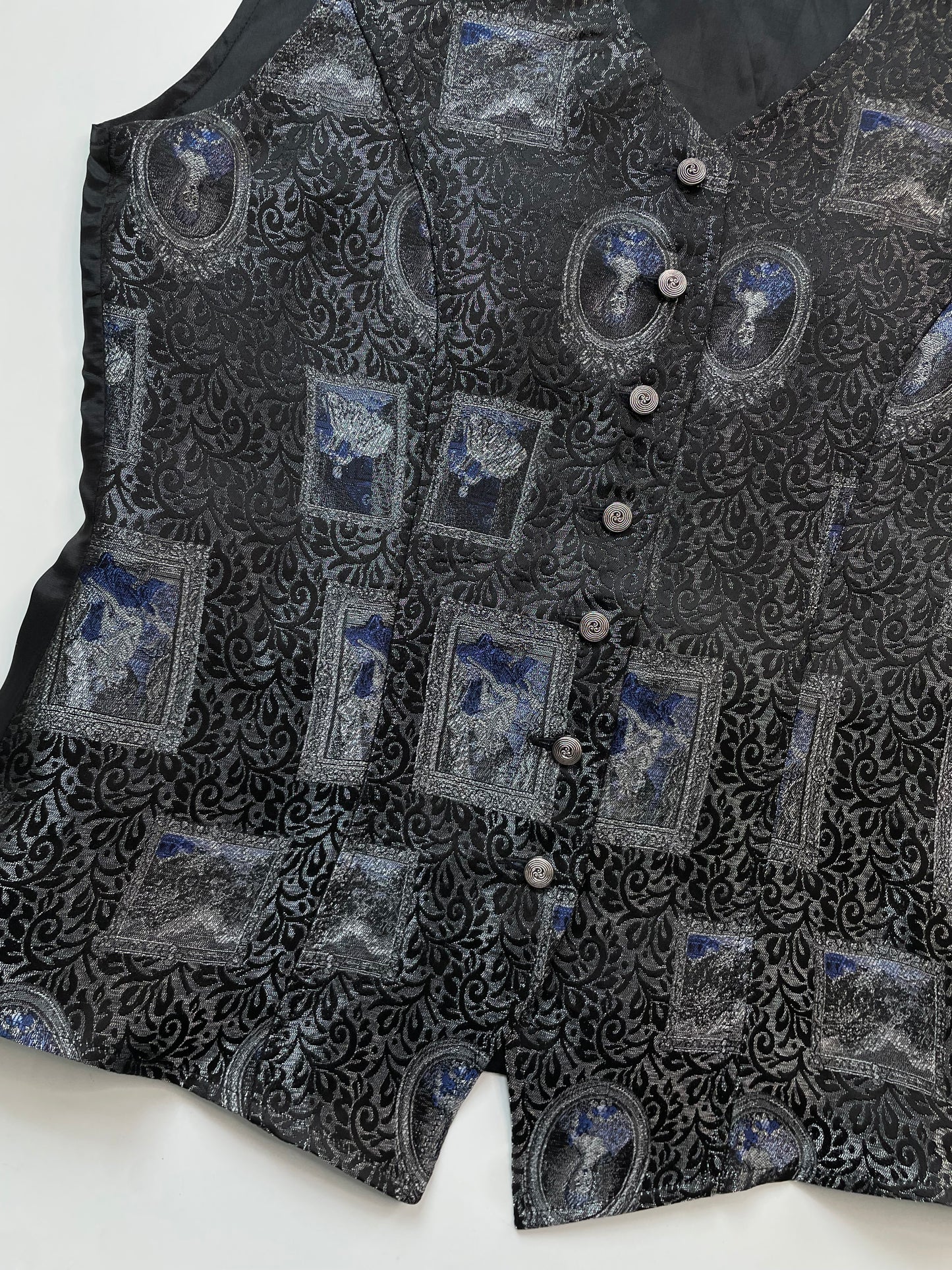 Jacquard Waistcoat-Bust 40