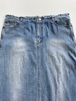 Load image into Gallery viewer, Denim Skirt-Waist 32