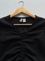 Load image into Gallery viewer, H&m Top-Bust 32 to 36