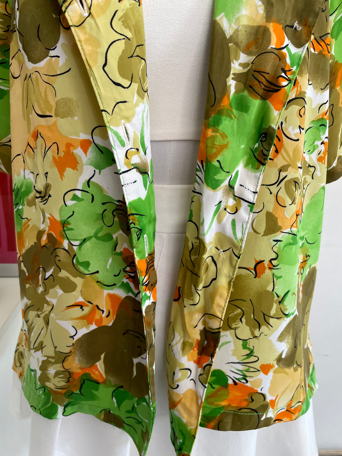 FLORAL PRINTED SHIRT - BUST 42