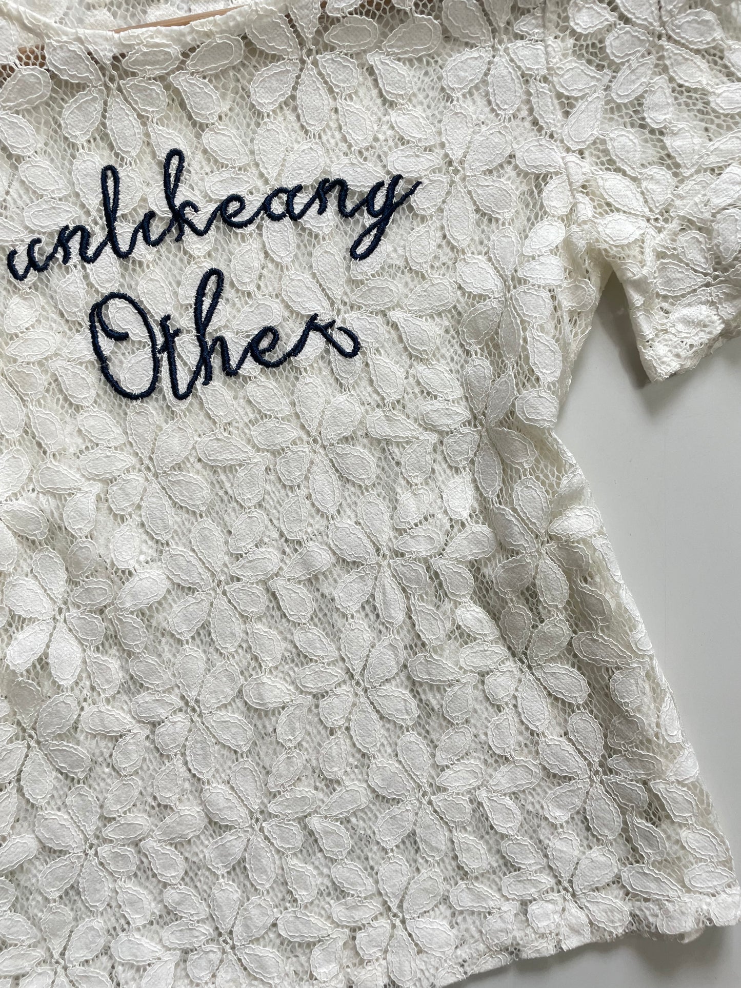 WHITE LACE TYPOGRAPHY SHEER TOP - BUST 28 TO 30
