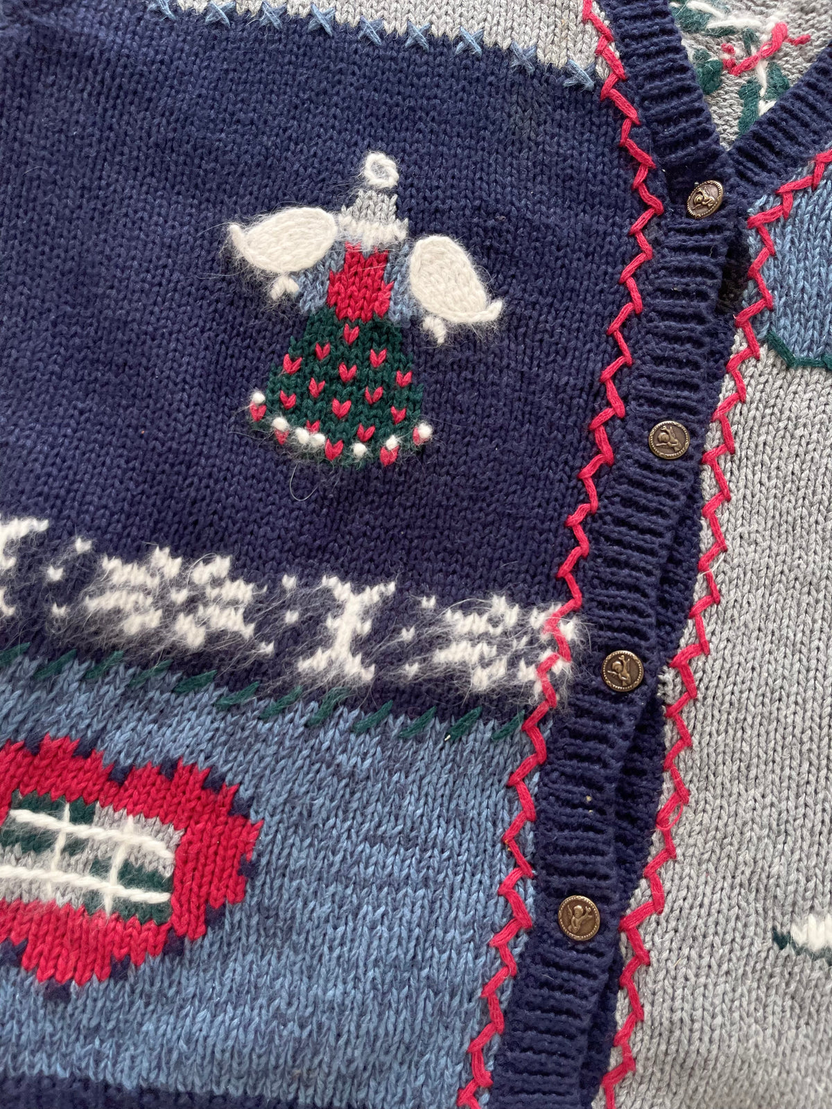 Willow Bay Embroidered Christmas Vest Sweater-Bust 54