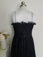 Load image into Gallery viewer, BLACK DRESS BUST-32