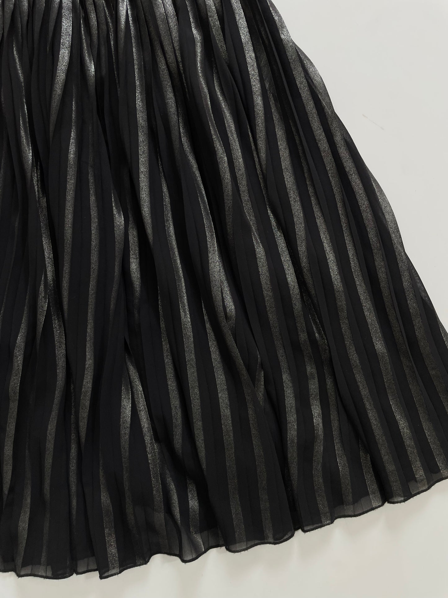 Shimmer Pleated Long Skirt-Waist 24 to 28