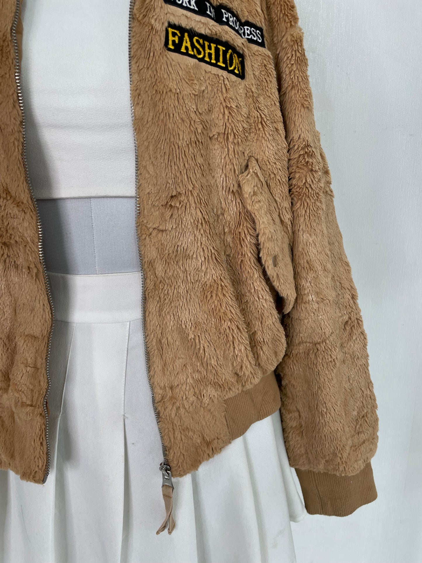 Super Thick Fur Jacket
- Bust 38 to 40